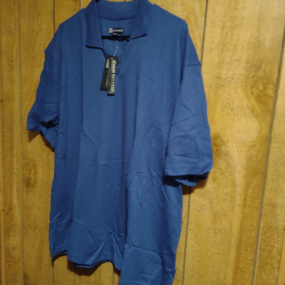 BRAND NEW!!! BLUE GENERATION LADIES TOP. SIZE 2XL. COLOR ROYAL.